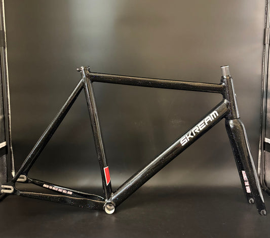 Skream Magnum x ATW Builds Frameset Black Sparkle Medium