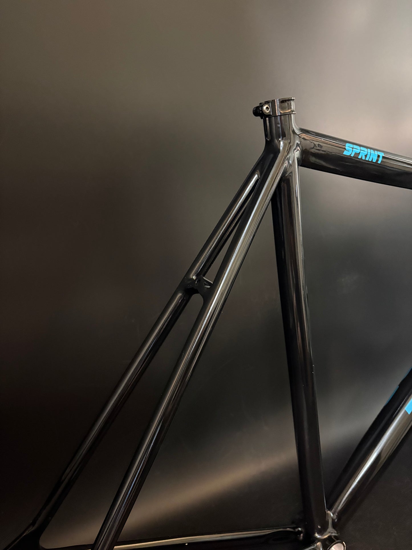 Superb Sprint Frameset Black 59cm ST 56cm TT