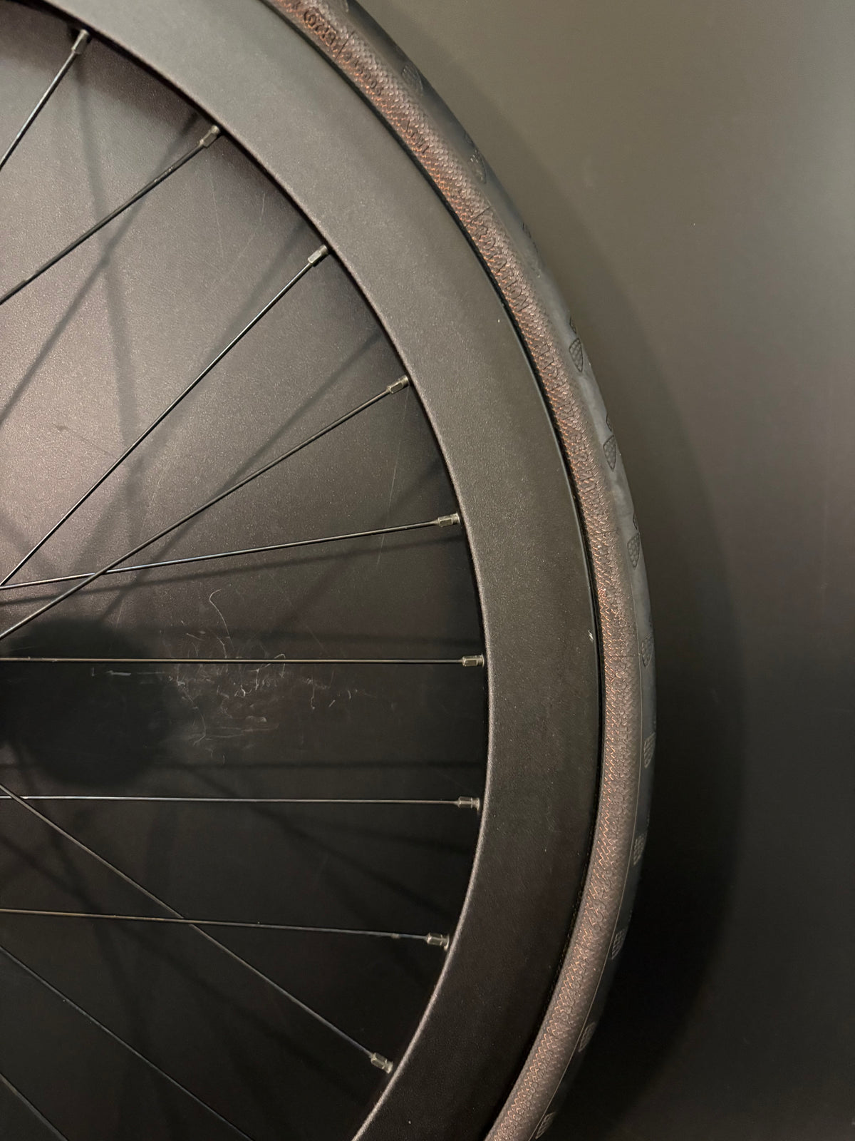H Plus Son SL42 + Formation Face Black / Phil Wood HF Wheelset 32h