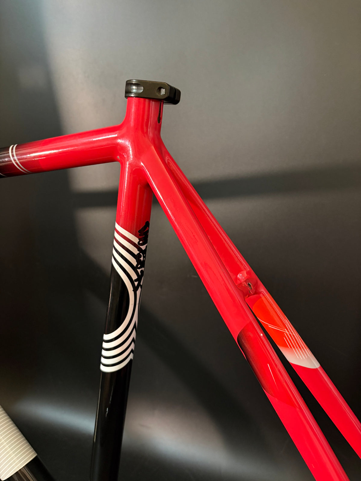 Engine 11 Crit D Frameset IRD Red Large