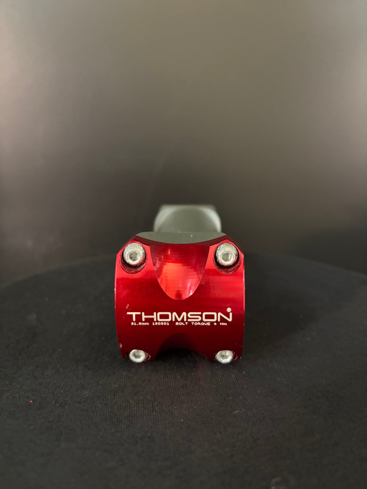 Thomson X4 Stem Silver 120mm 31.8 10deg w/ Red Faceplate