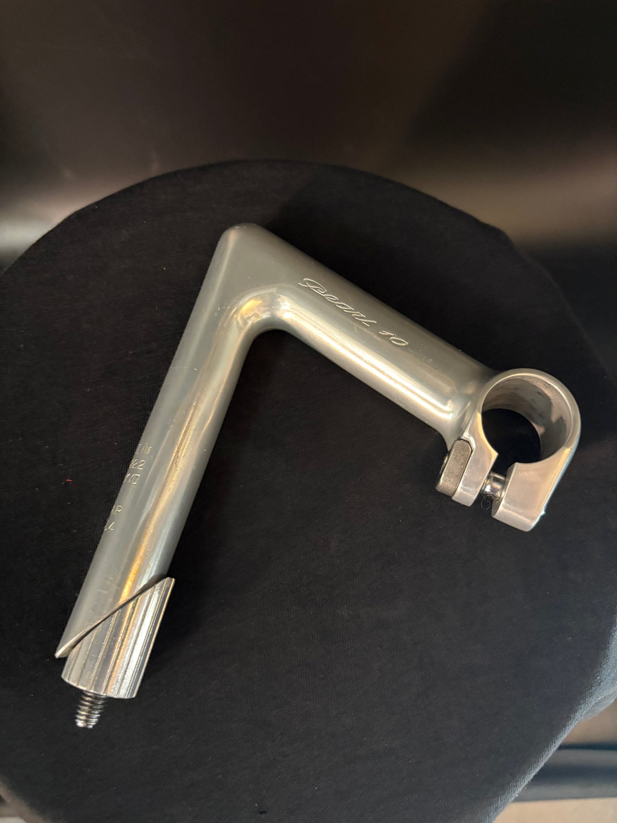Nitto Pearl 10 1” Threaded Quill Stem Silver 100mm 25.4