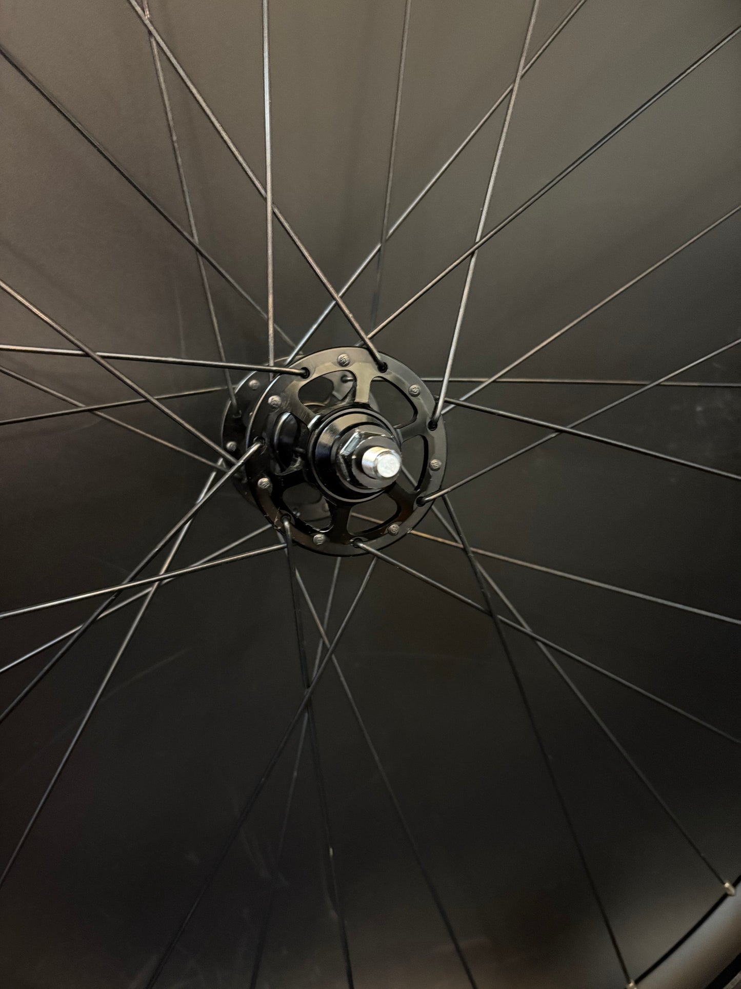 H Plus Son Archetype Black / Spike Hubs Wheelset 28h