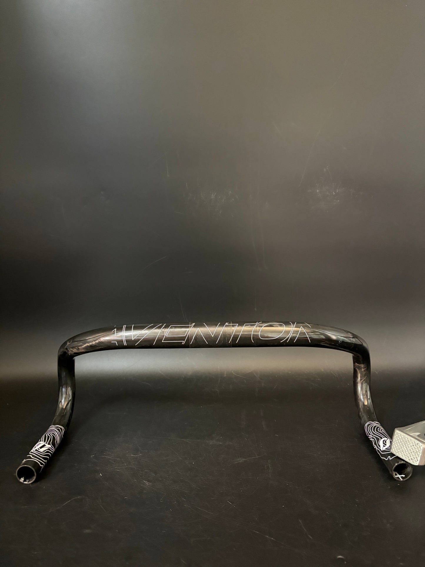 Aventon Latigo Track Drop Handlebar Carbon 42cm 31.8