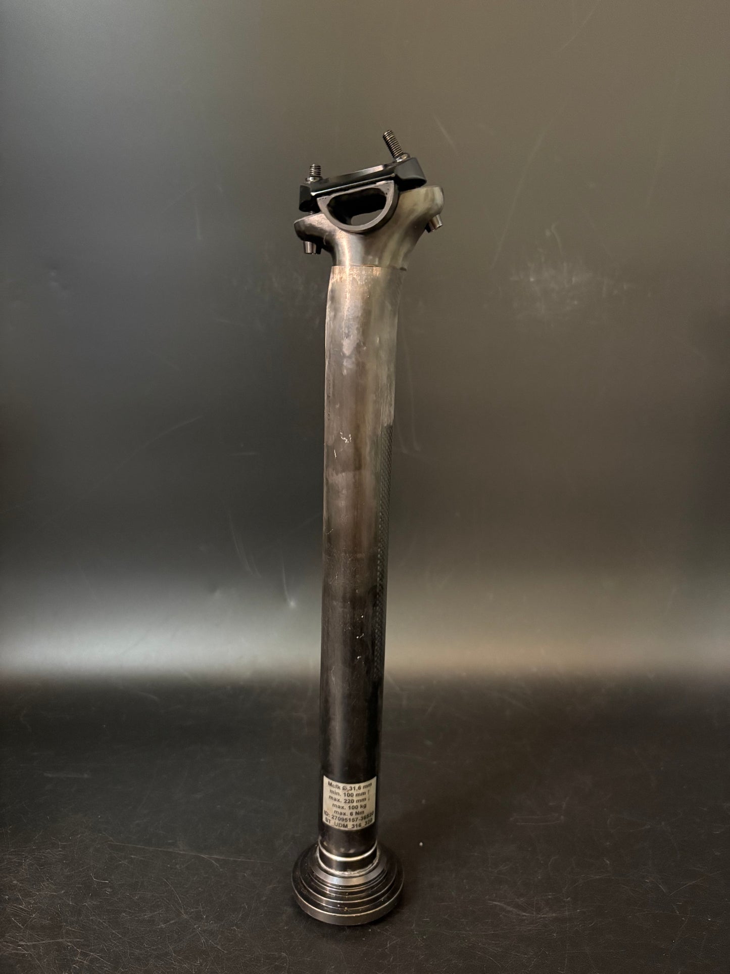 MCFK Seatpost Carbon 31.6 300mm