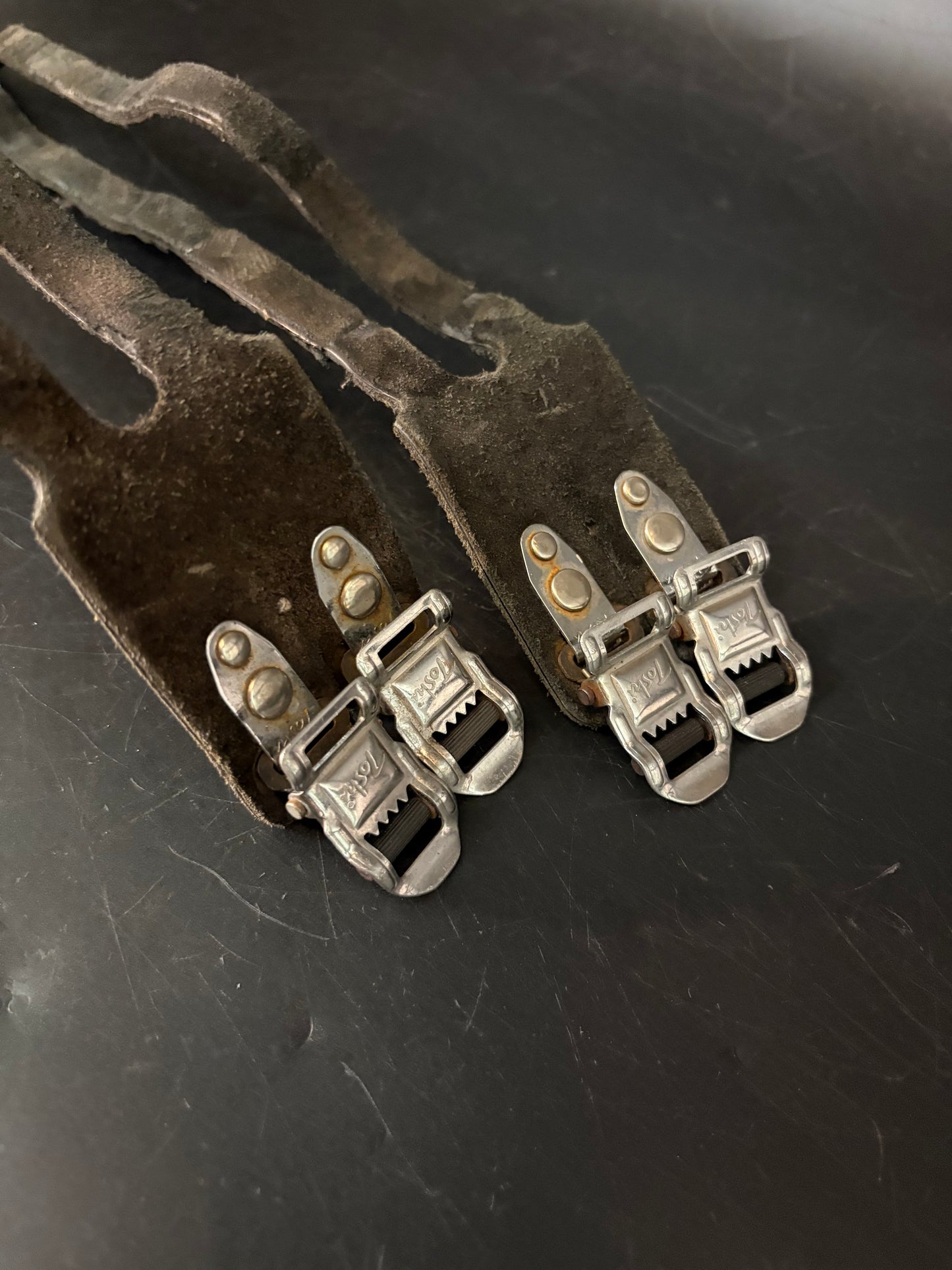 Toshi Double Straps Black NJS