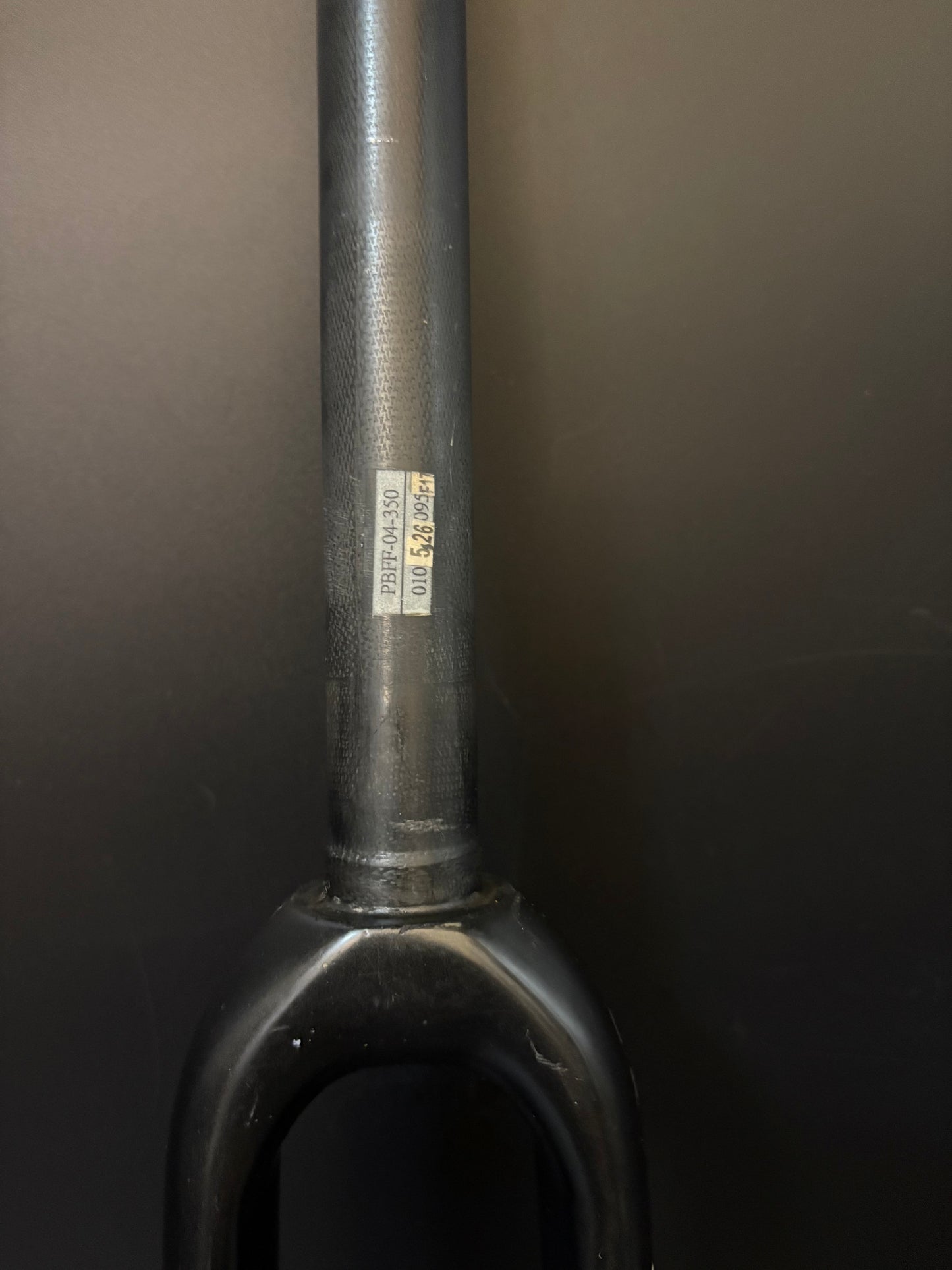 Edge Cross Fork Carbon 1 1/8” 260mm