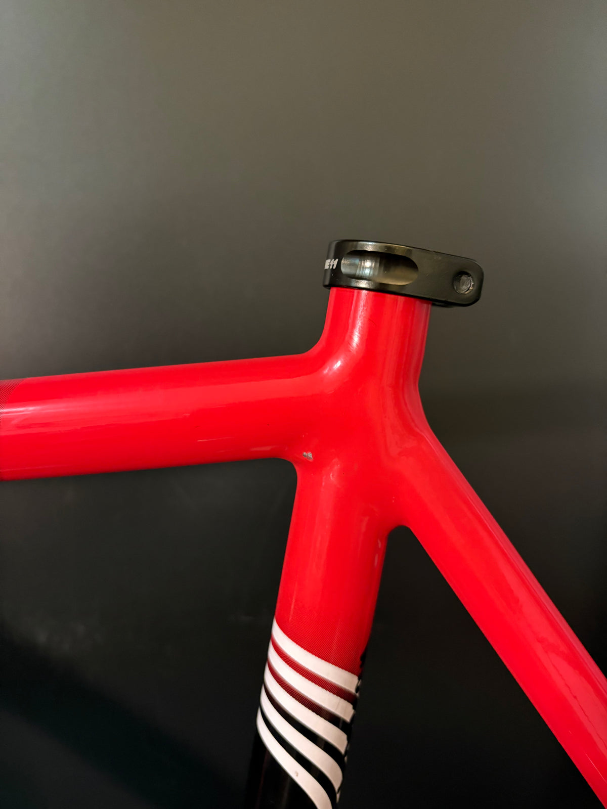 Engine 11 Crit D Frameset IRD Red Large