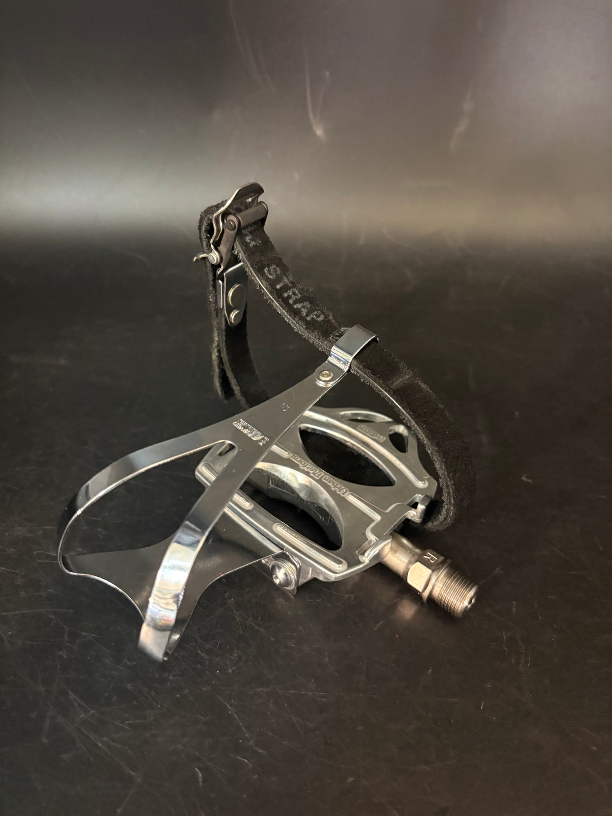 MKS Urban Platform / Toshi Single Straps Black Pedal Setup