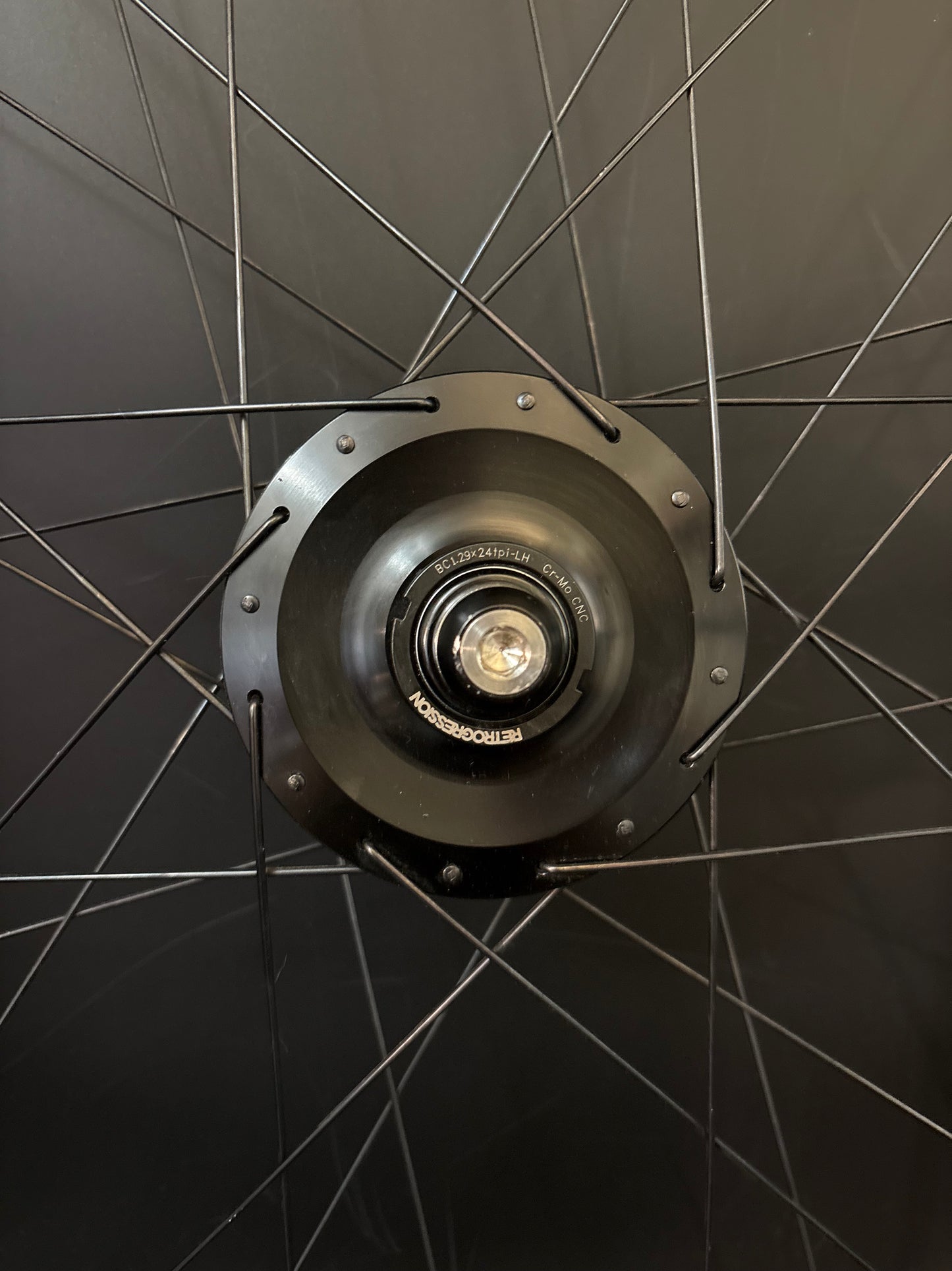 H Plus Son Eero / Chub Hub Rear Wheel Black 32h