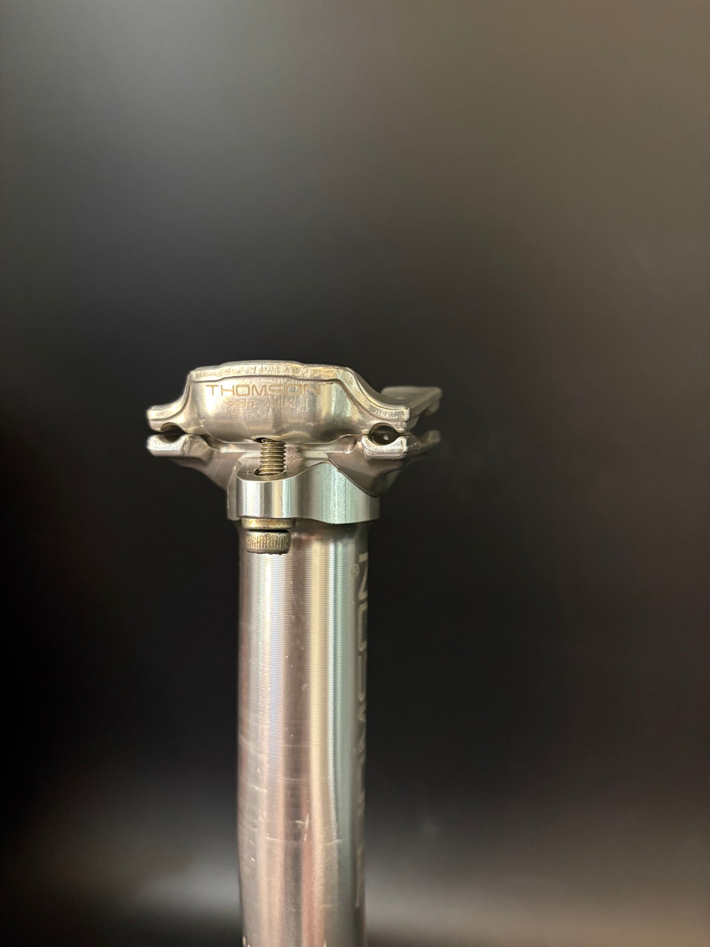 Thomson Elite Setback Seatpost Silver 27.2 330mm