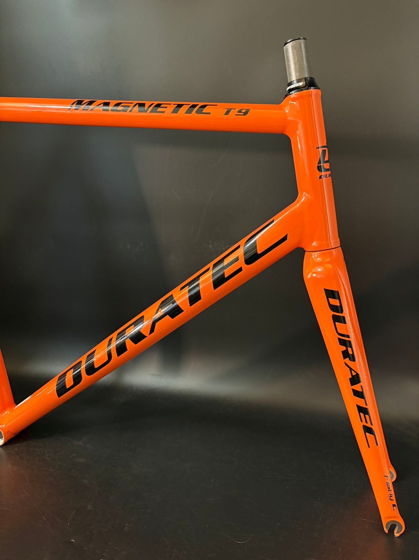Duratec Magnetic T9 Frameset Orange 60cm