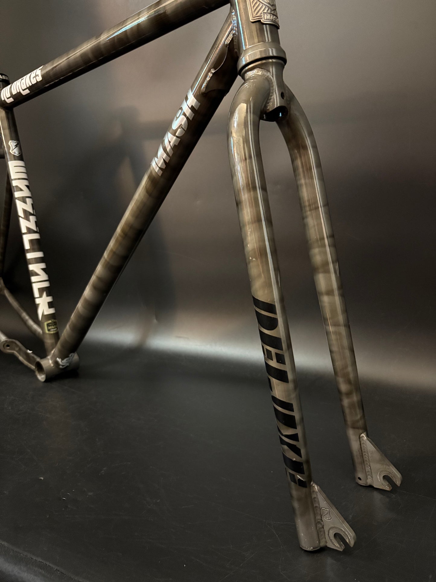 Mash Reyes Steel Frameset Phosphate Smoke Medium