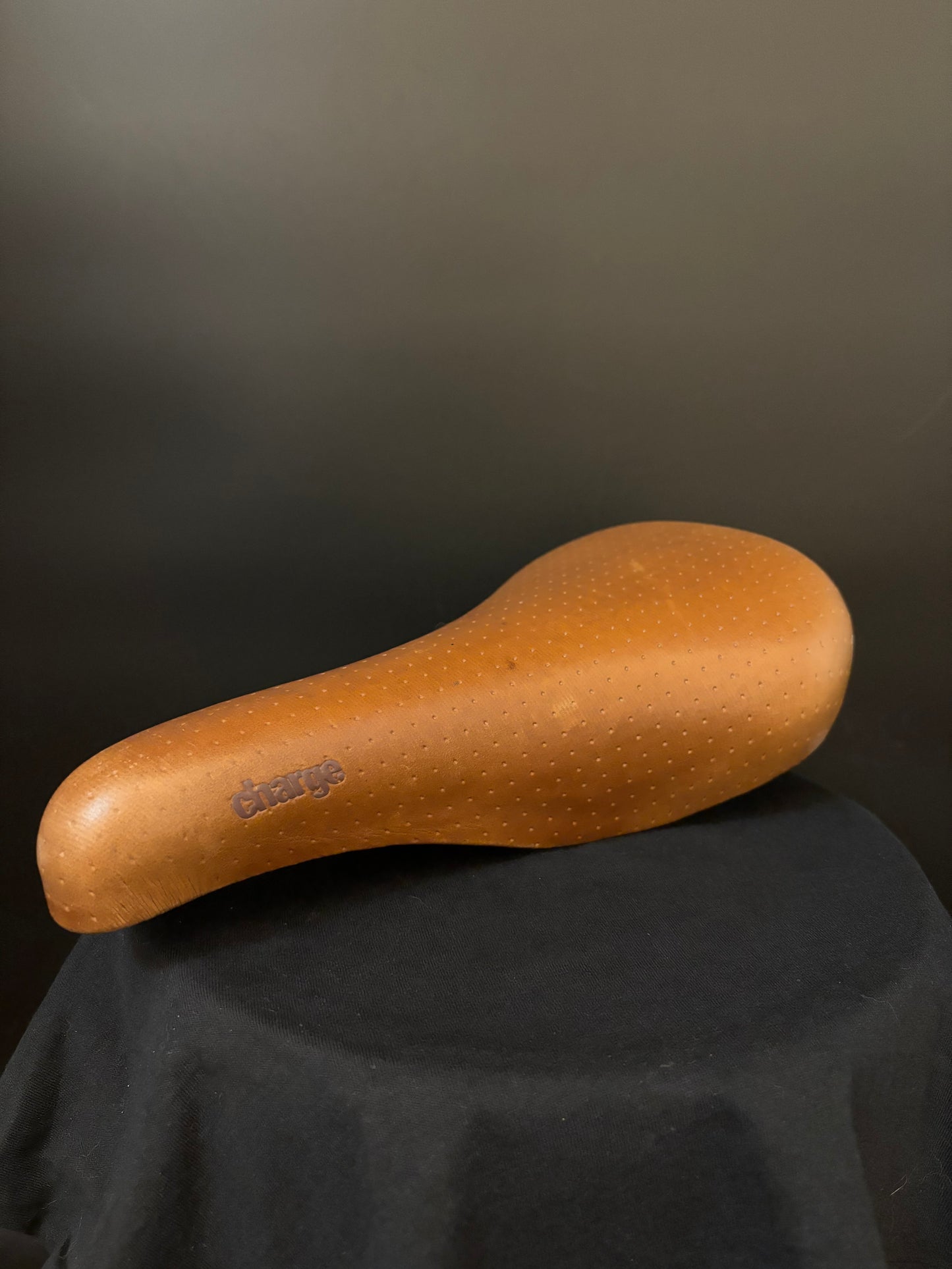 Charge Bucket Saddle Brown