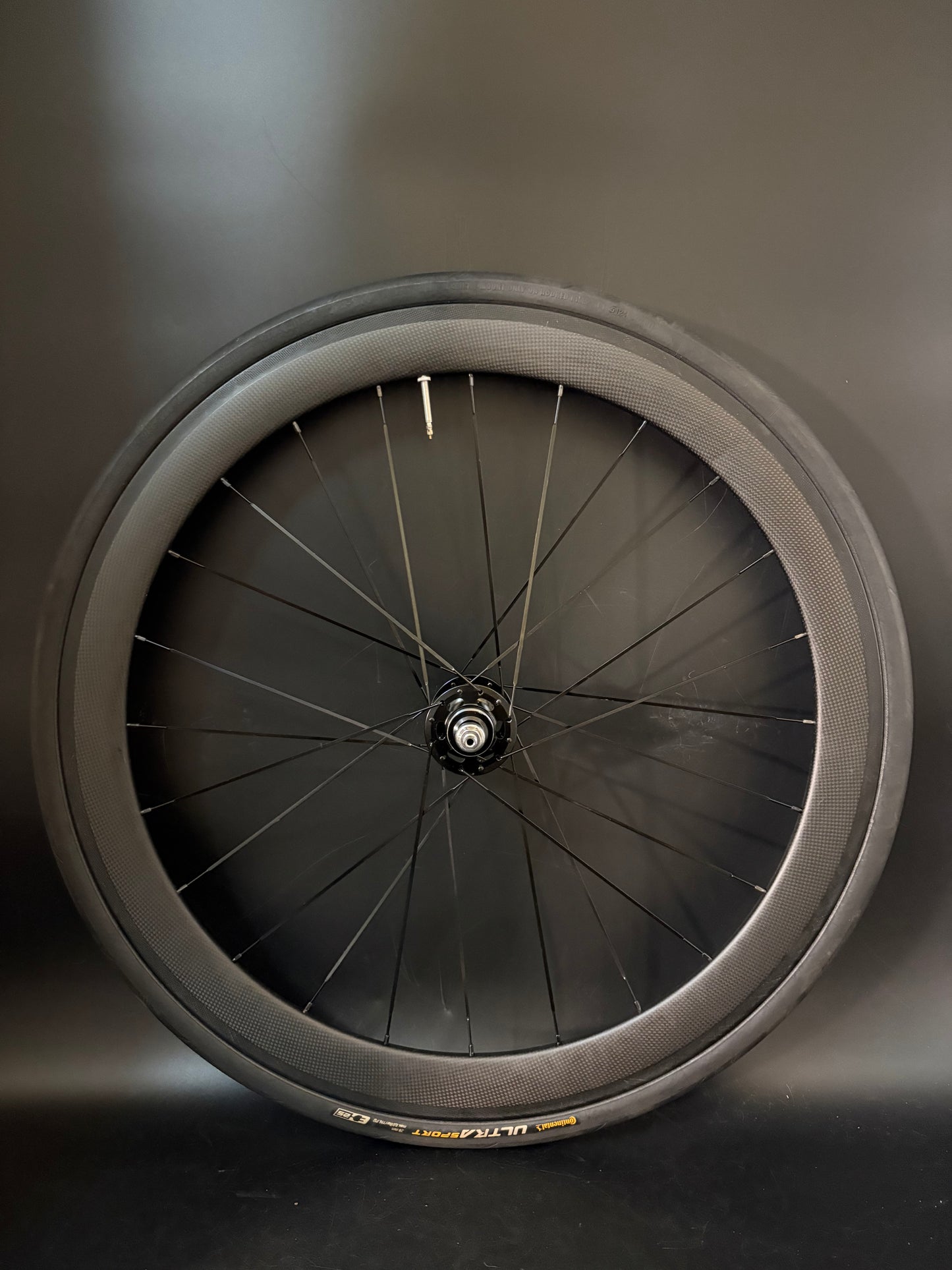 Unbranded Carbon Clincher 50mm / Novatec Rear Wheel 24h