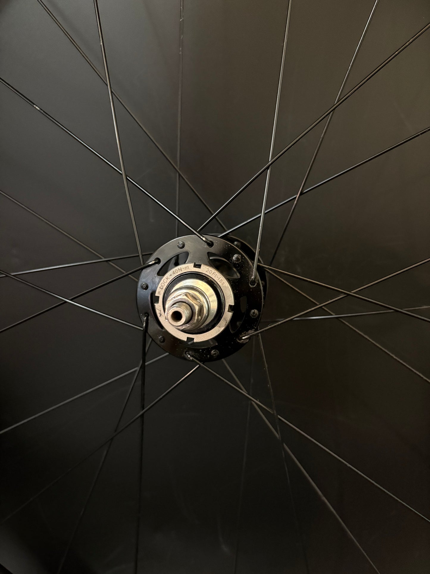 Whisky 50mm Carbon Clincher / Halo Wheelset Black 24h
