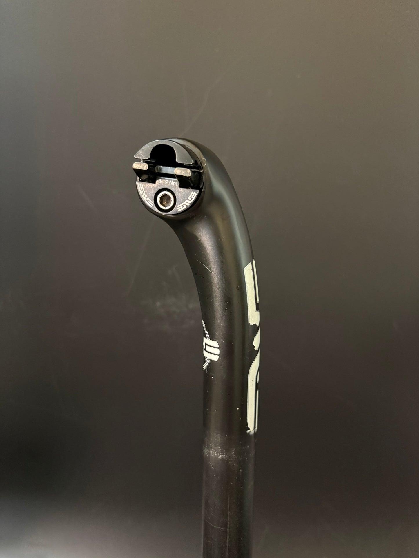 Enve White Logo Setback Seatpost Carbon 27.2 400mm