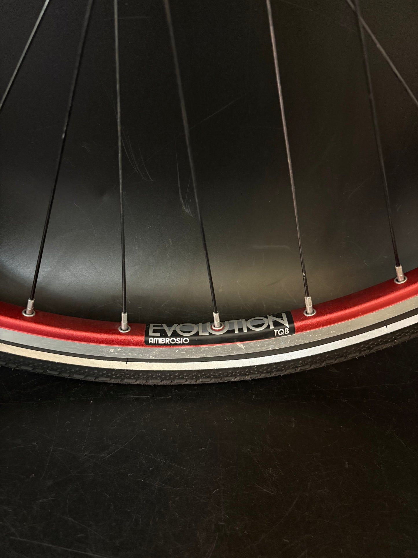Ambrosio Evolution Red / Chub Hub Wheelset 32h