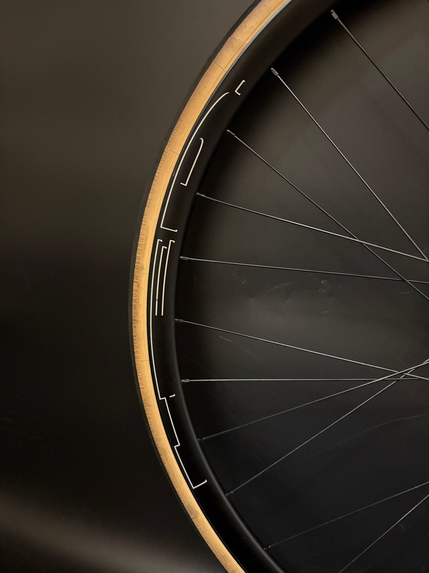 HED Belgium R Black / Phil Wood HF Wheelset 32h