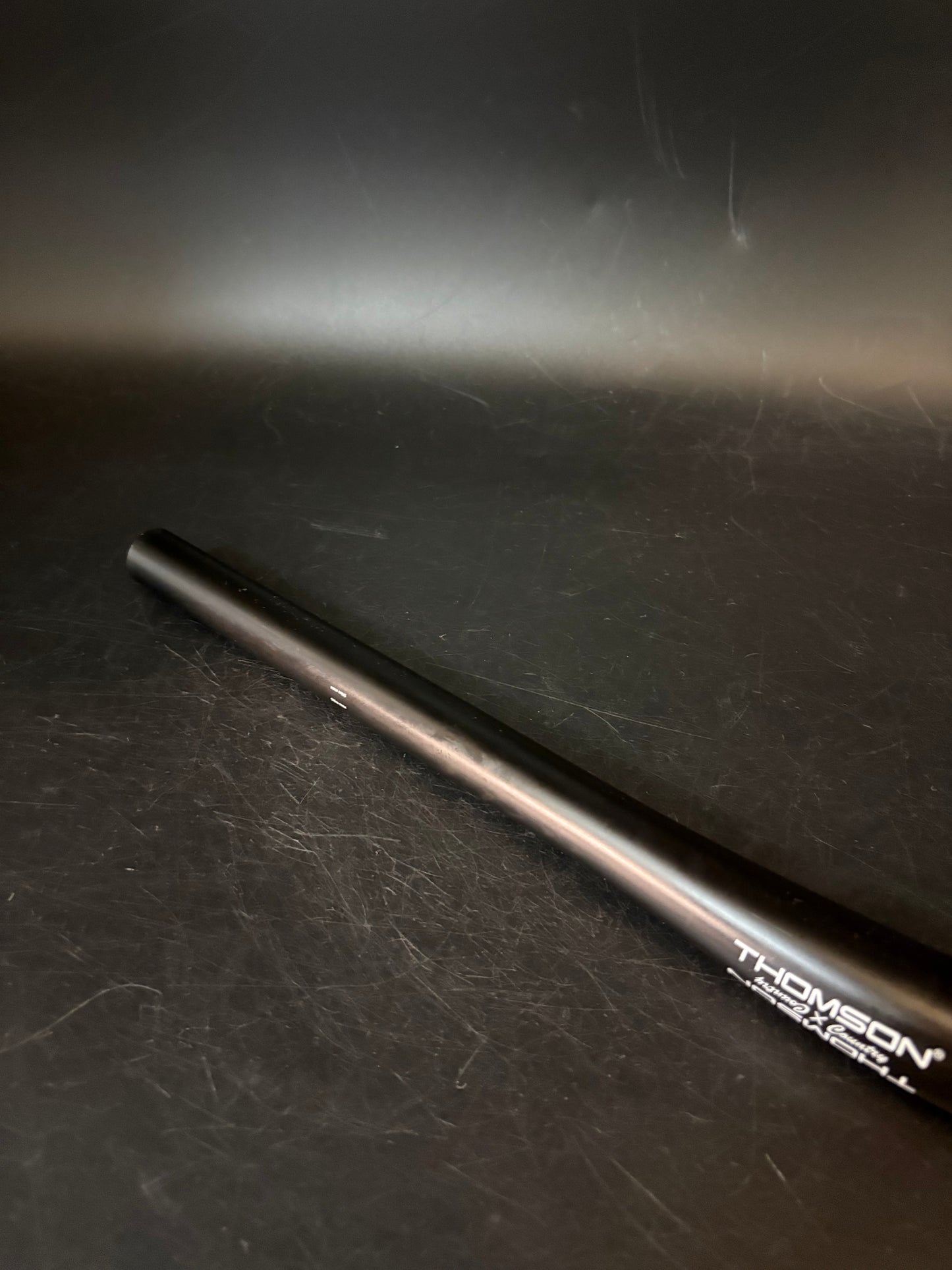 Thomson X Country Flat Handlebar Carbon 650mm 31.8
