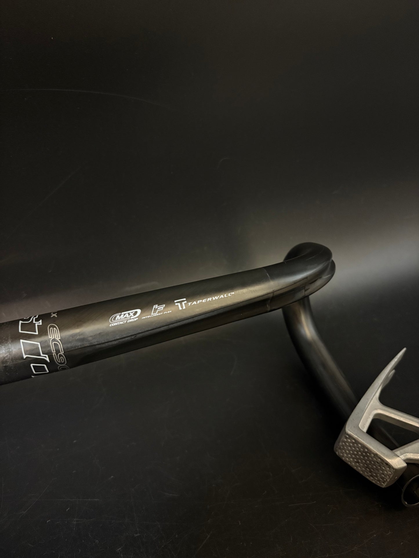 Easton EC90 SLX Drop Handlebar Carbon 44cm 31.8