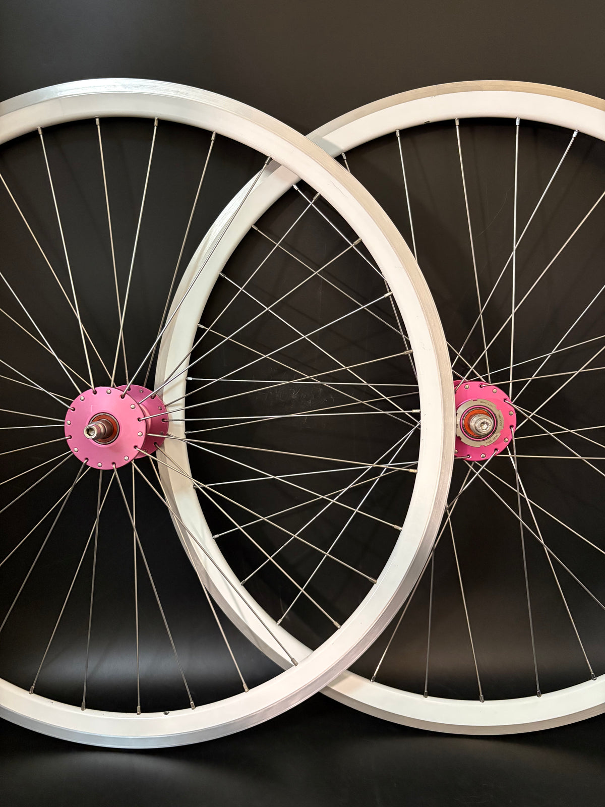 Velocity Deep V Machined White / Phil Wood HF Pink Wheelset 32h