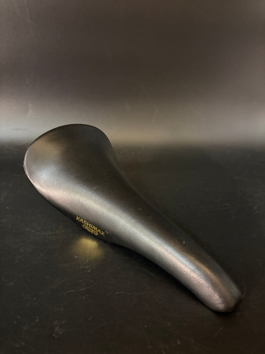 Kashimax Aero AX4A Saddle Black