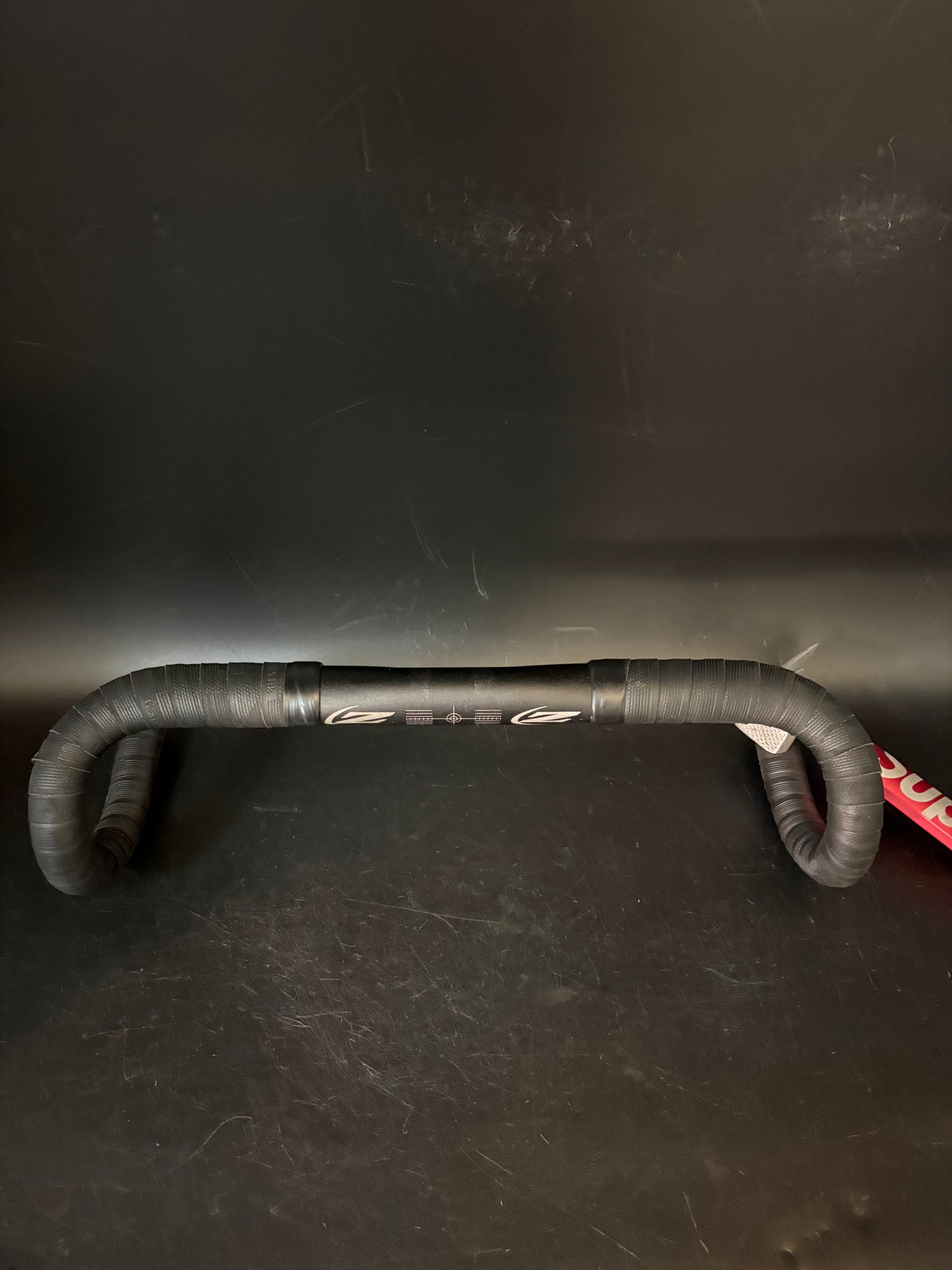 Zipp 70 Ergo Drop Handlebar Black 42cm 31.8