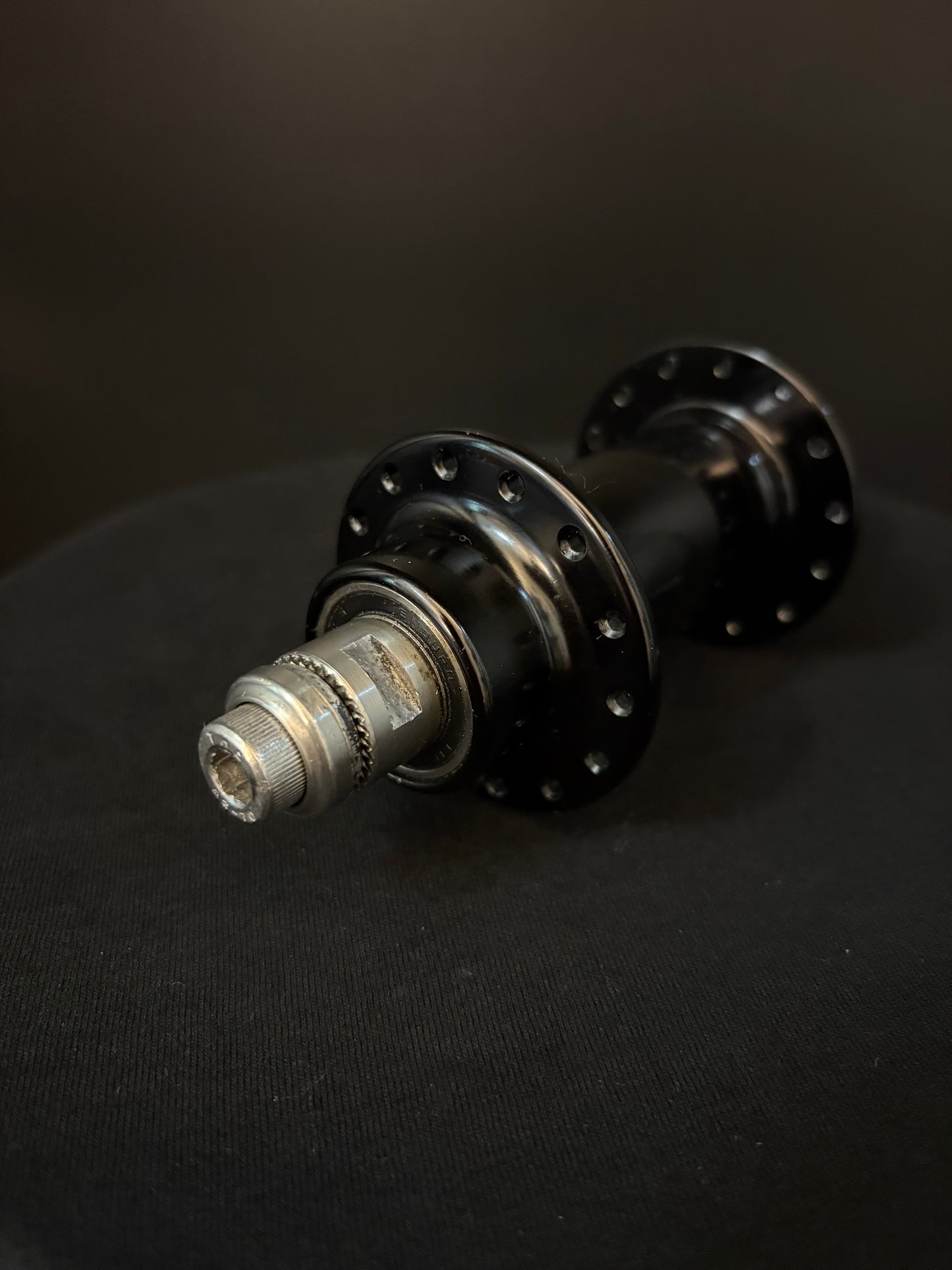 White Industries Eno Single Speed Hubs Black 28h