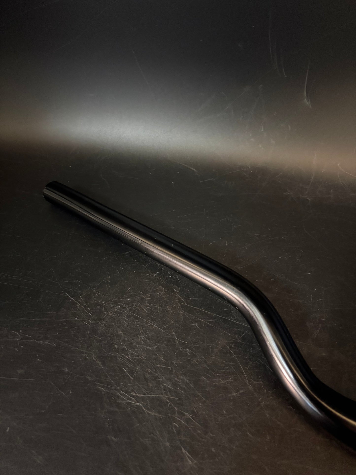 Unbranded Riser Handlebar Black 700mm 31.8