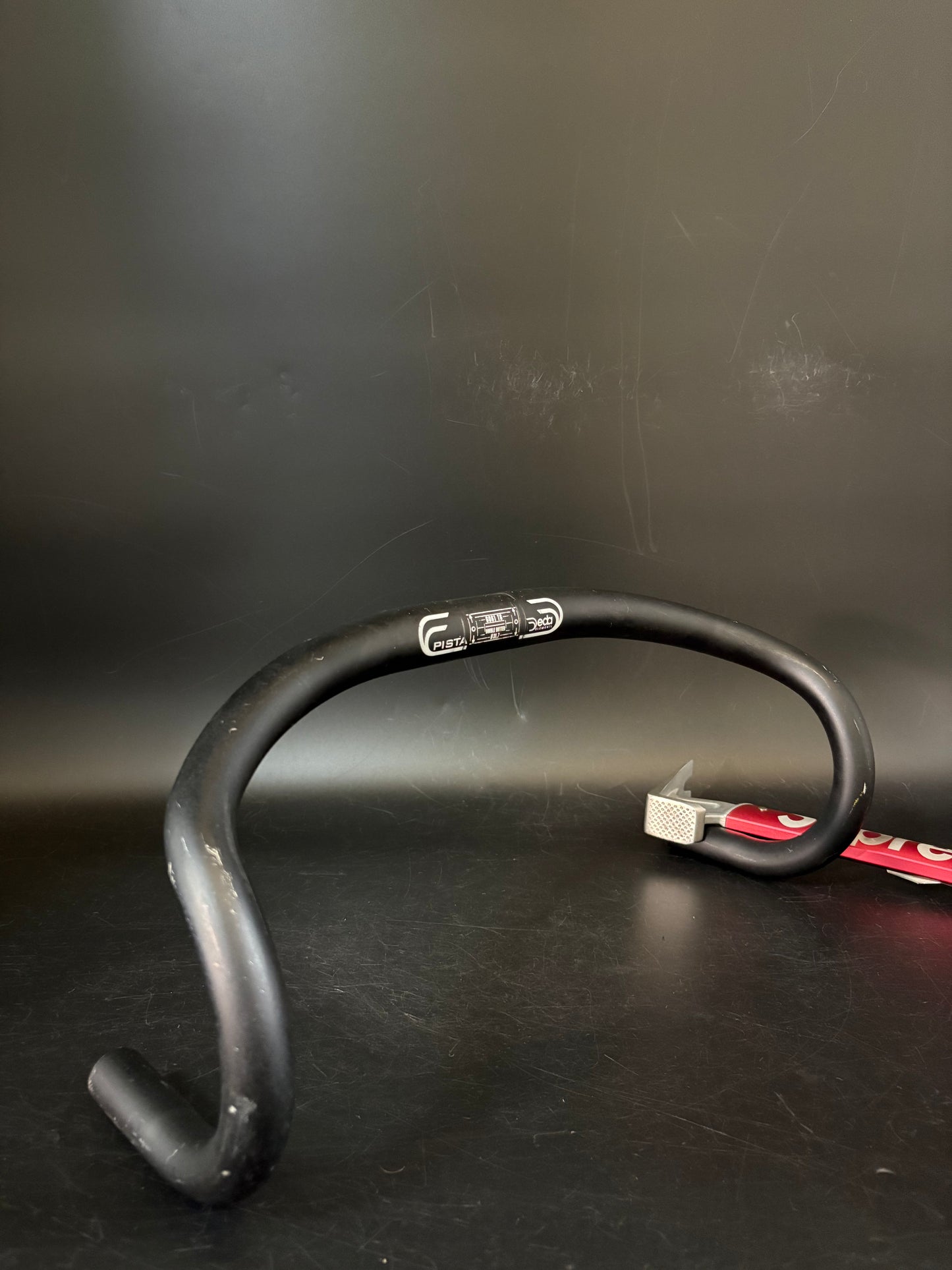 Deda Pista Track Drop Handlebar Black 40cm 31.8
