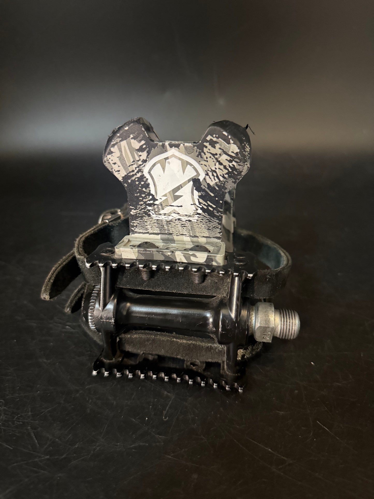 MKS Stream / Mash Double Straps Pedal Setup Black