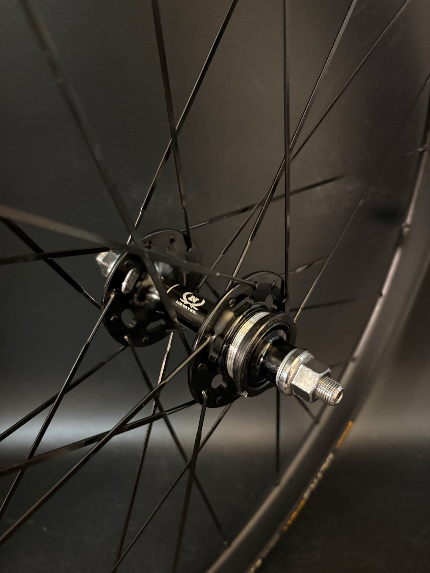 Unbranded Carbon Clincher 50mm / Novatec Rear Wheel 24h