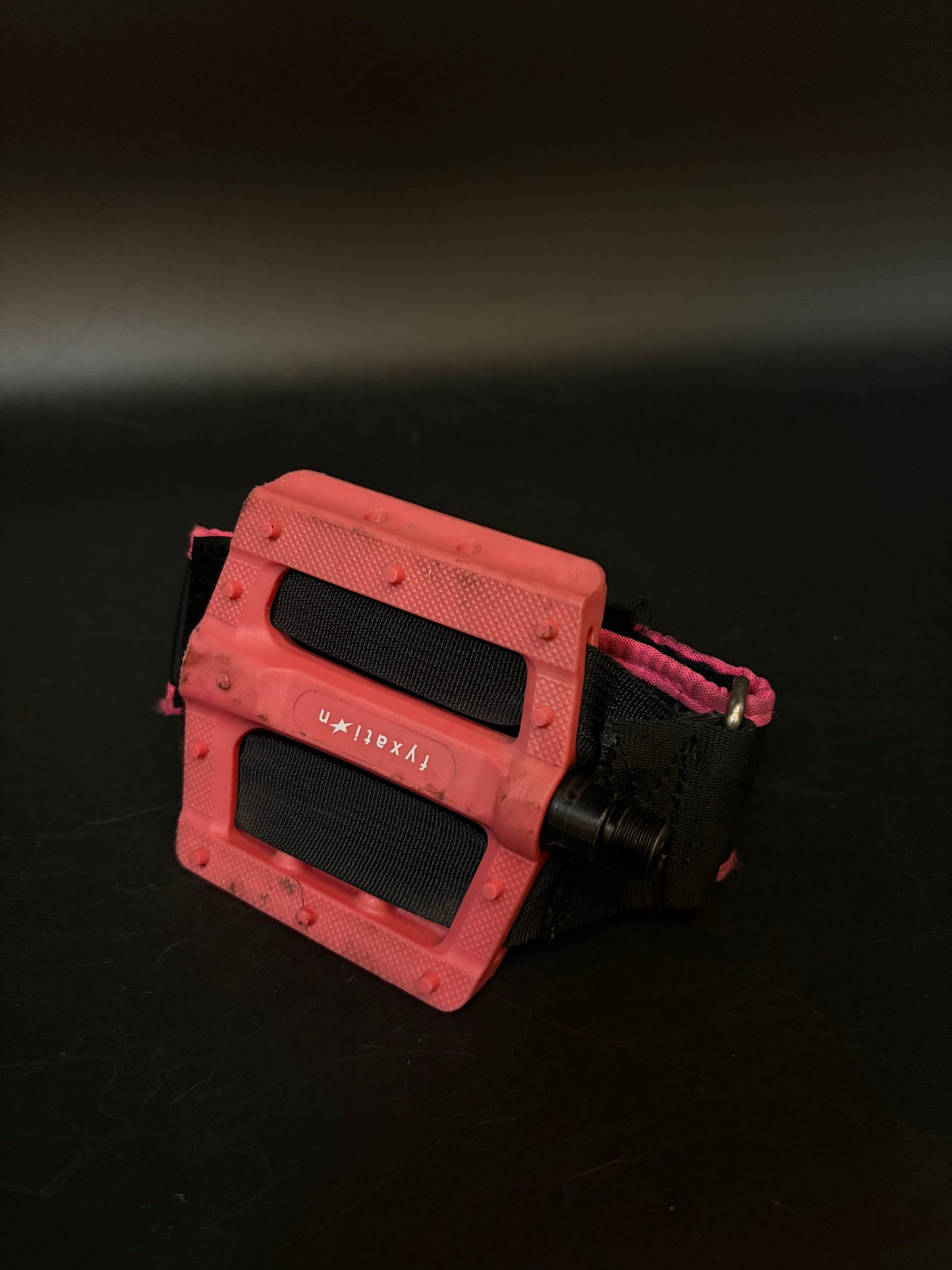 Fyxation Pedal Setup Pink