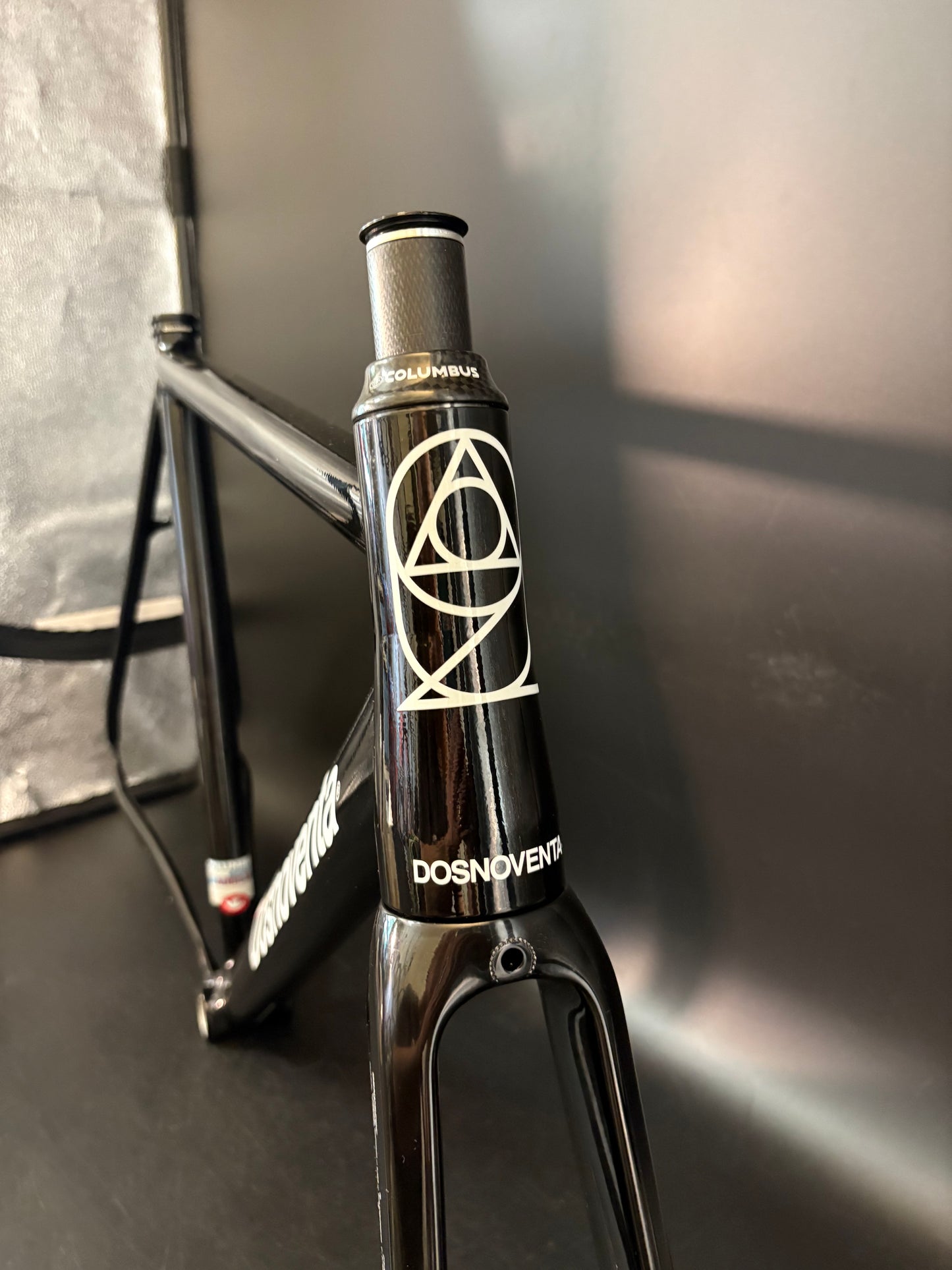 Dosnoventa Los Angeles Frameset Black Medium w/ Carbon Bars + Seatpost