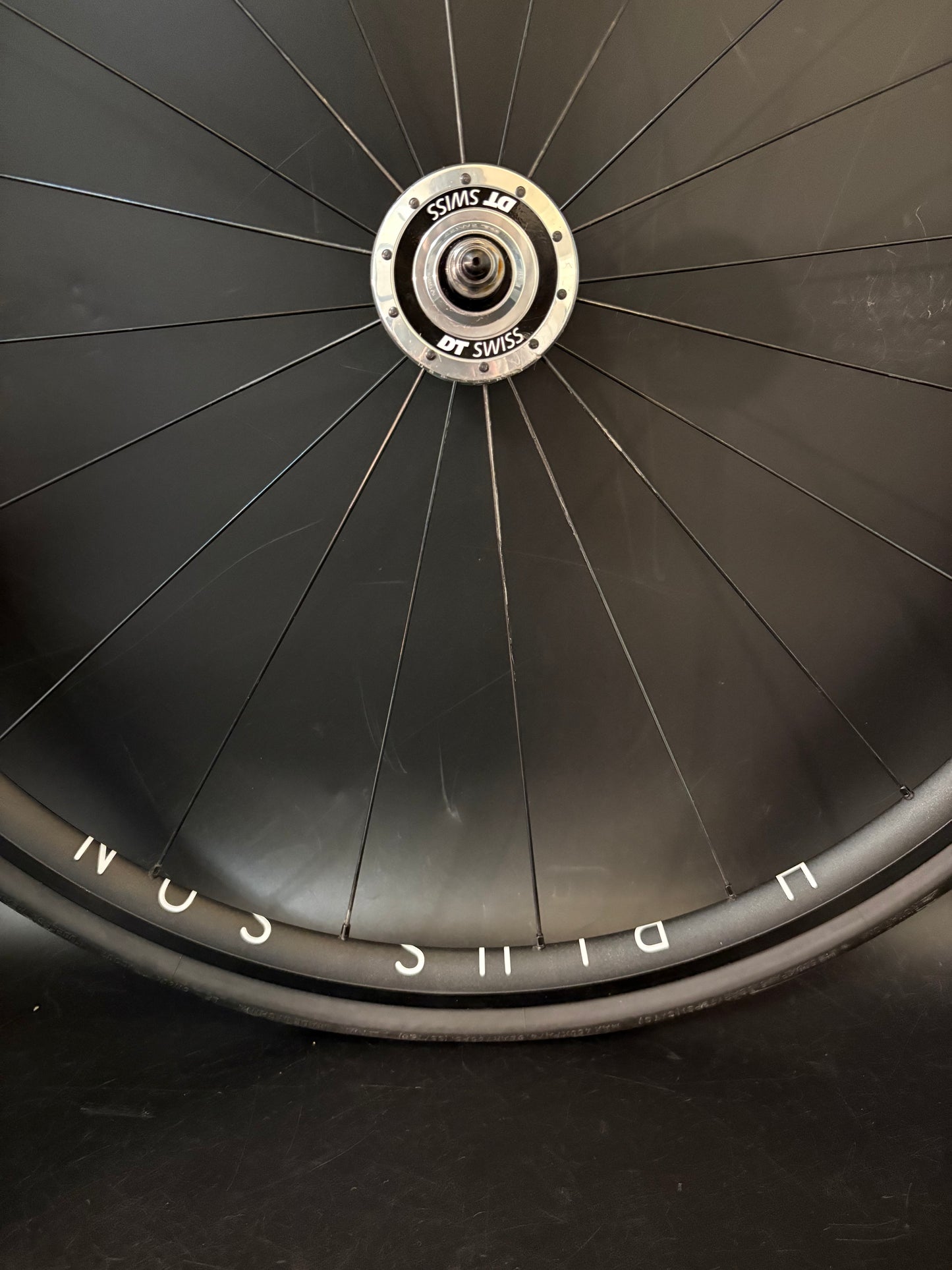 H Plus Son Archetype / DT Swiss Wheelset Black 20/24h