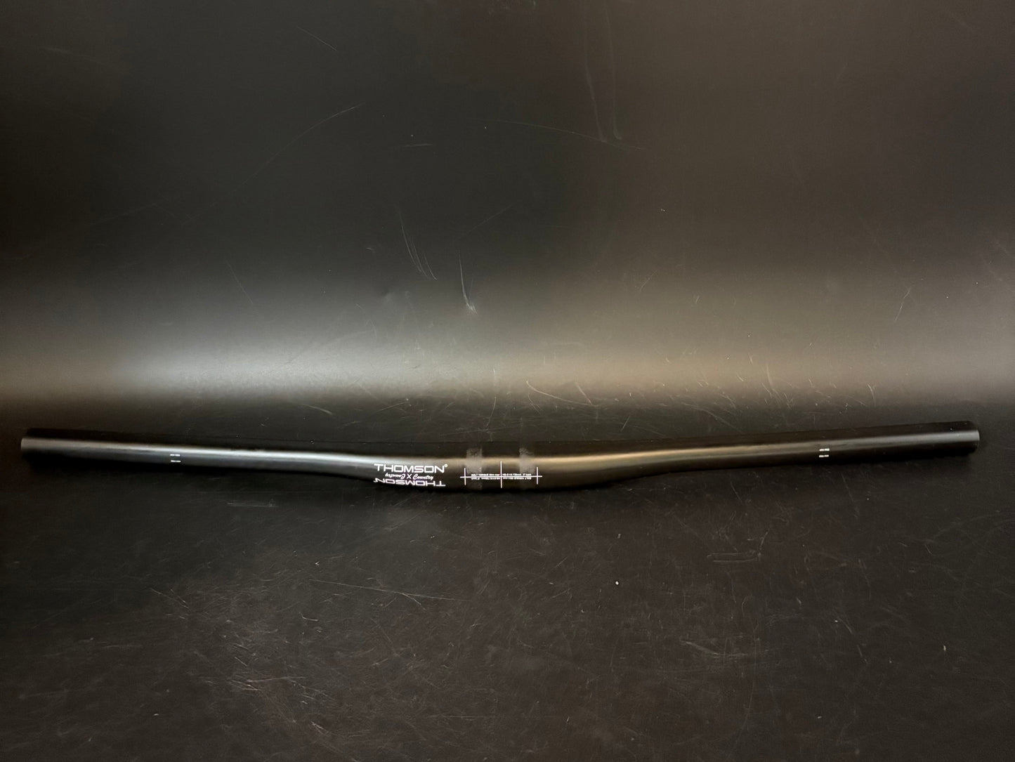 Thomson X Country Flat Handlebar Carbon 650mm 31.8