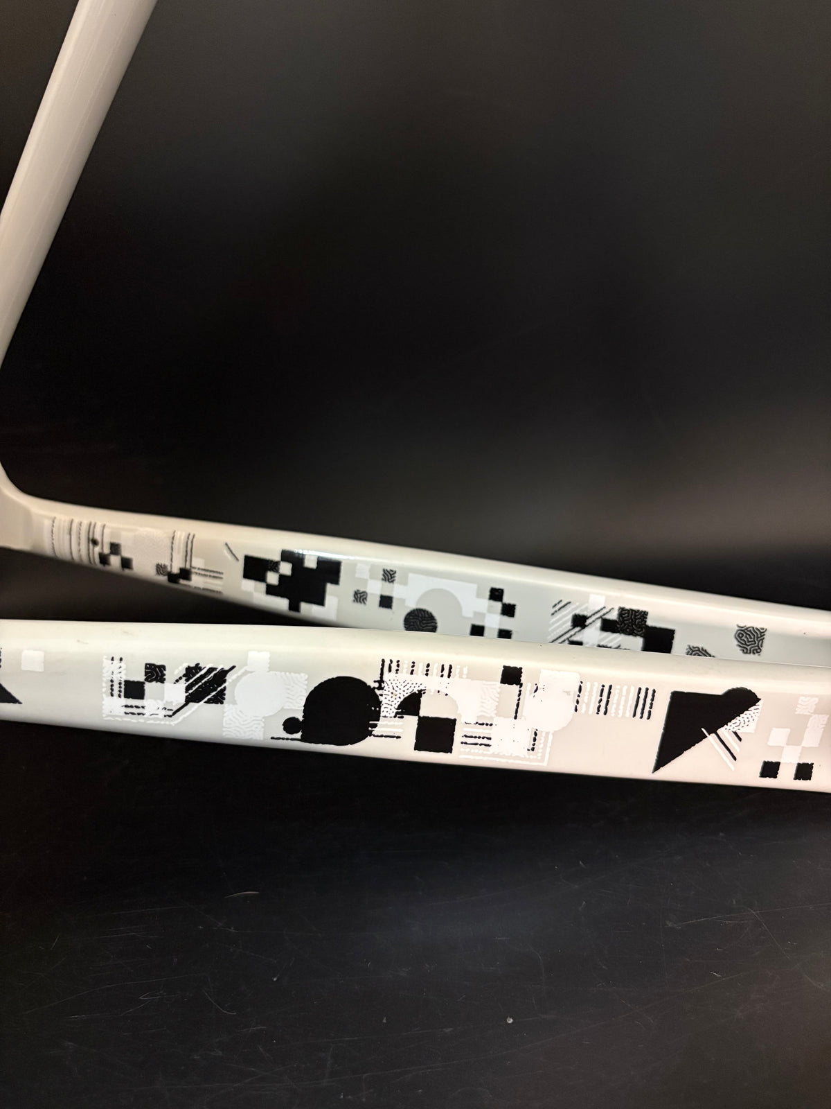Mash AC-4 Prototype Frameset White/Black 54cm Medium