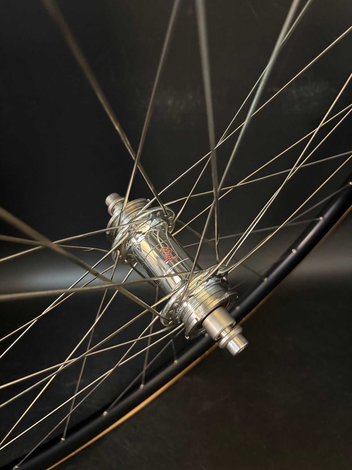 Velocity Aileron Black / Phil Wood LF Wheelset 32h