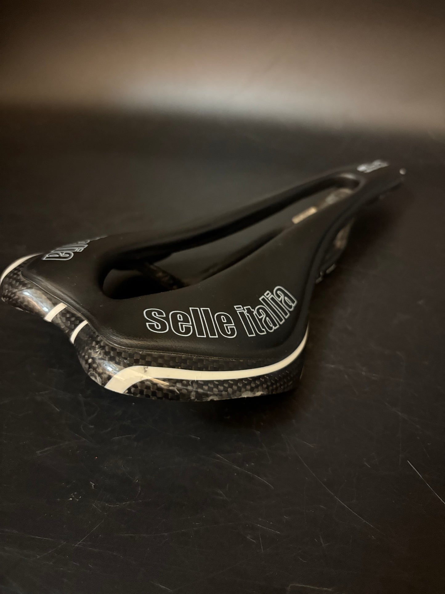 Selle Italia SLR Tekno Flow Saddle Carbon S3