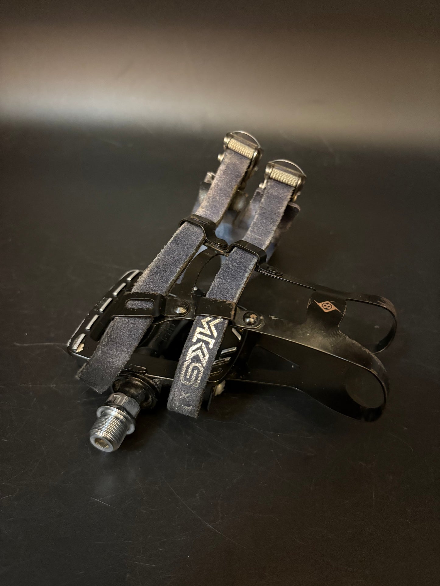 MKS GR9 Pedals Black / Mash Double Straps Pedal Setup