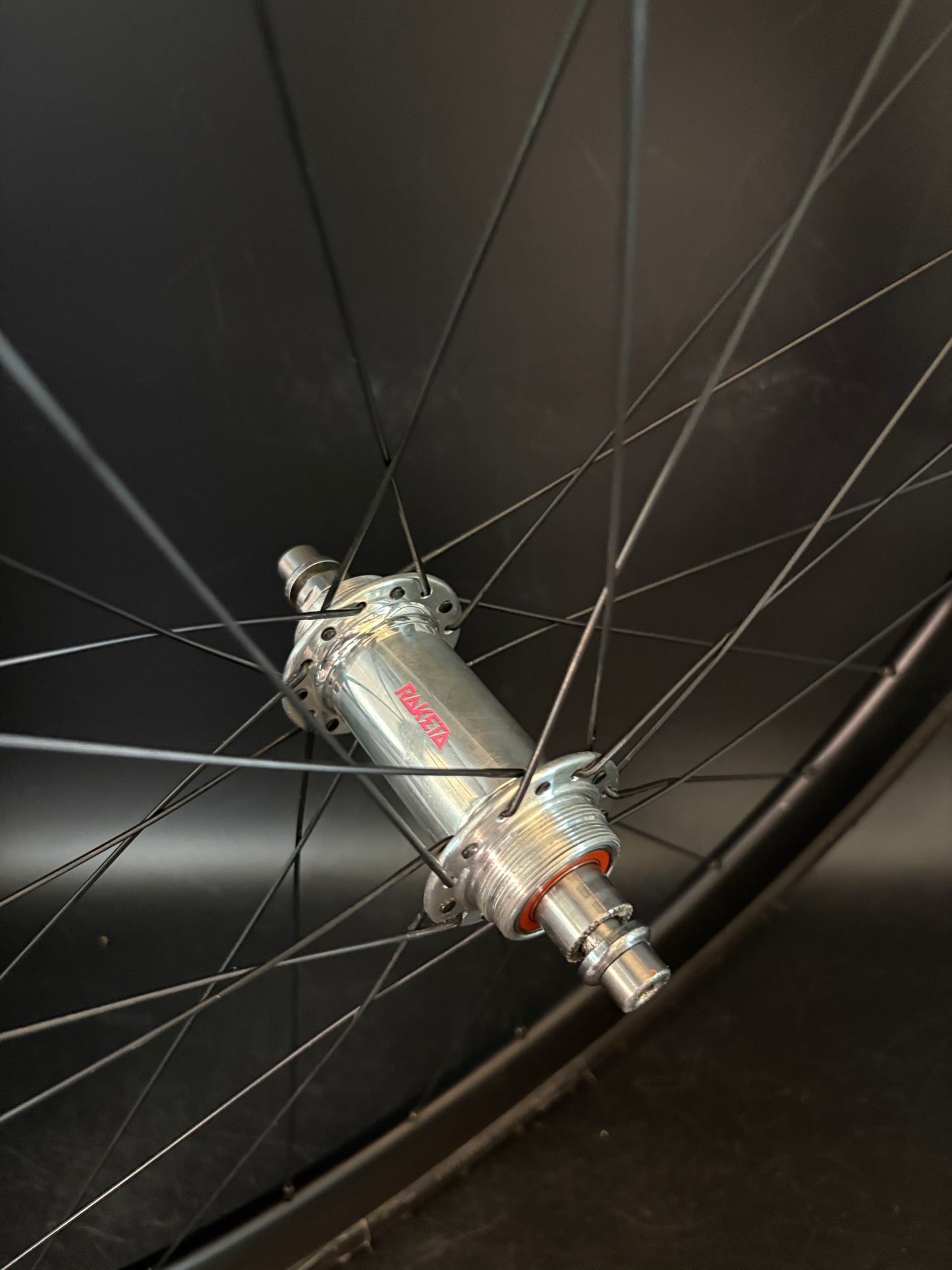 Light Bicycle AR45 Carbon Clincher / Raketa Wheelset 28h