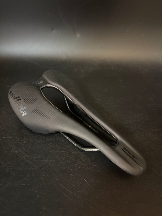 Selle Italia SLR Boost Superflow Saddle S3 Black 130mm