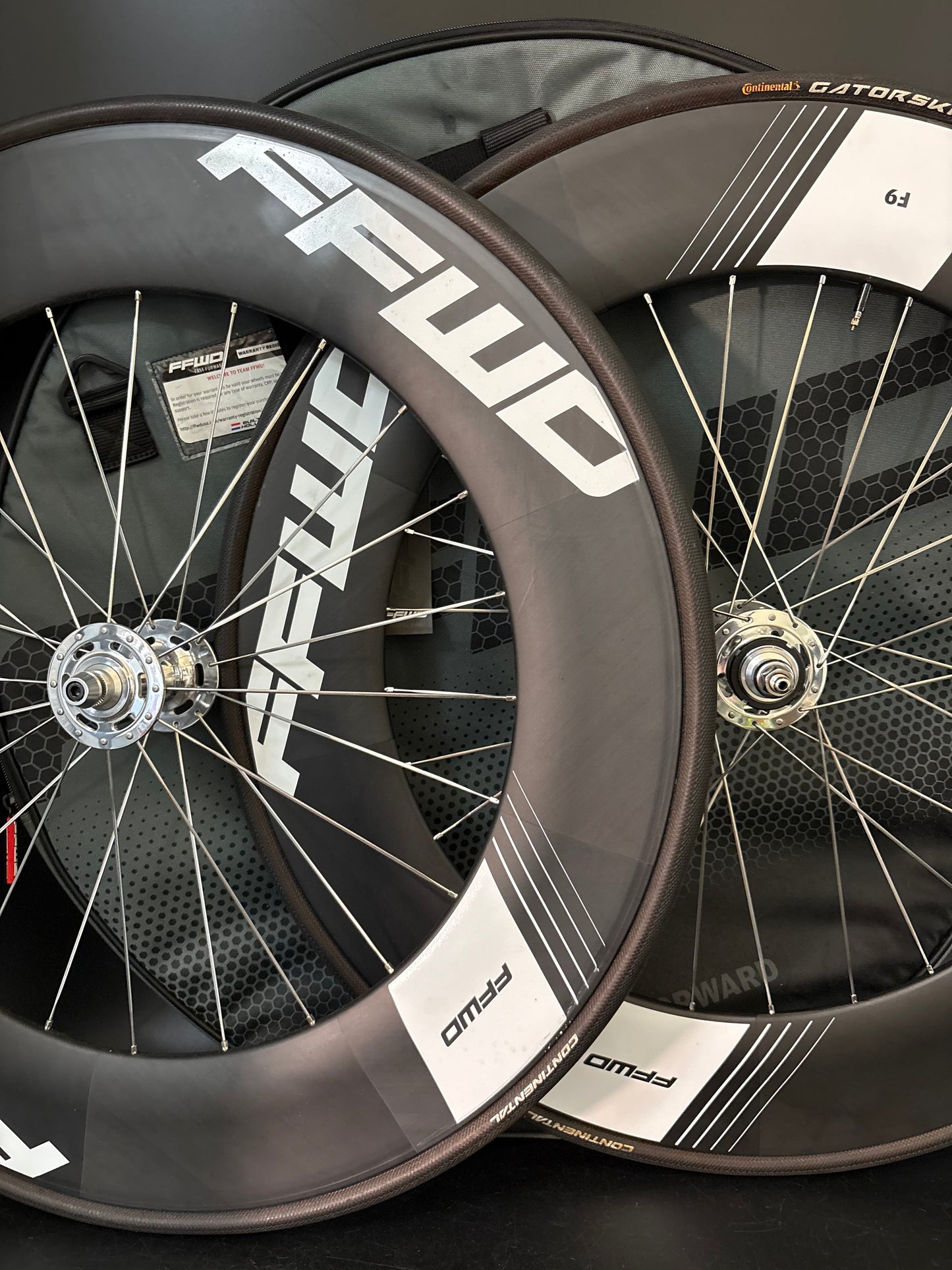 FFWD F9 90mm Carbon Tubular Wheelset 24/28h
