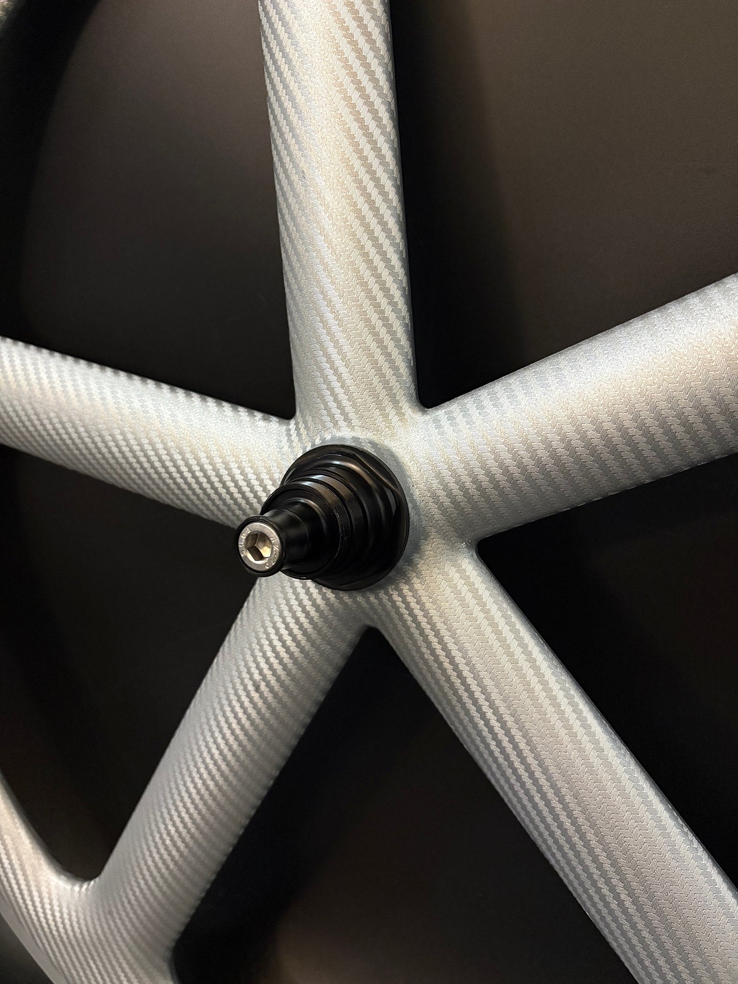 Encore 5 Spoke Rear Wheel Silver Carbon Weave