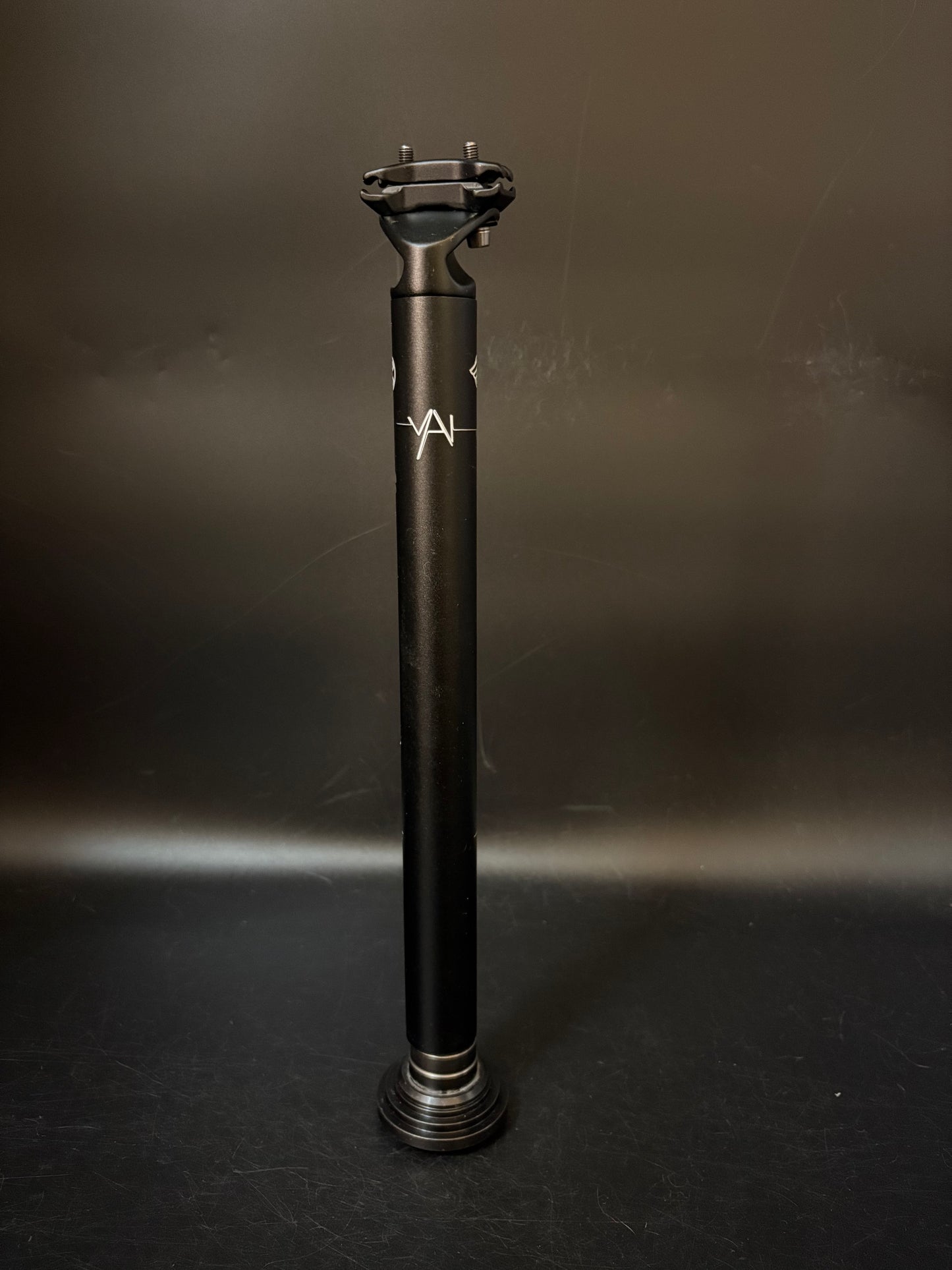 Cinelli VAI Seatpost Black 31.6 350mm