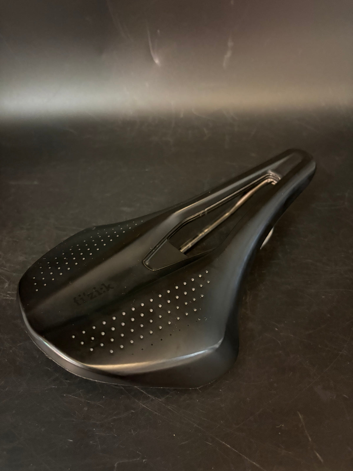 Fizik Argo Saddle Black 150mm