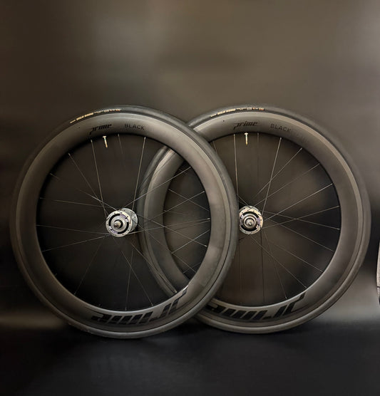 Prime Black Carbon Clincher 60mm / DT Swiss Wheelset 20/24h