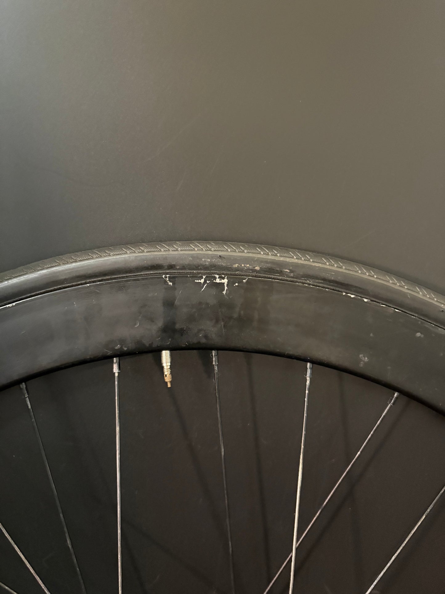 Velocity B43 Black / Phil Wood Front Wheel 32h