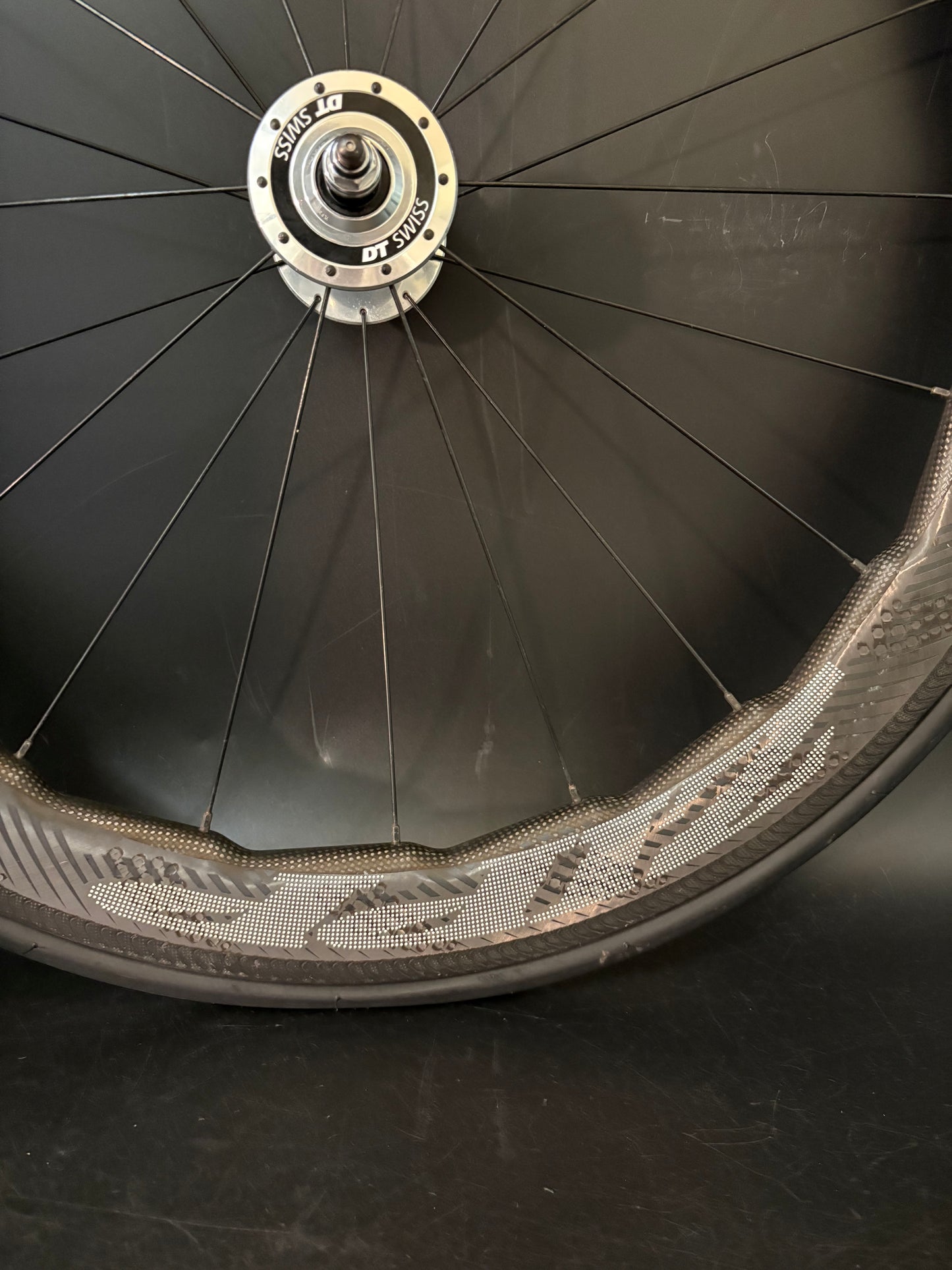 Zipp 454 NSW Carbon Clincher / DT Swiss Wheelset 20/24h